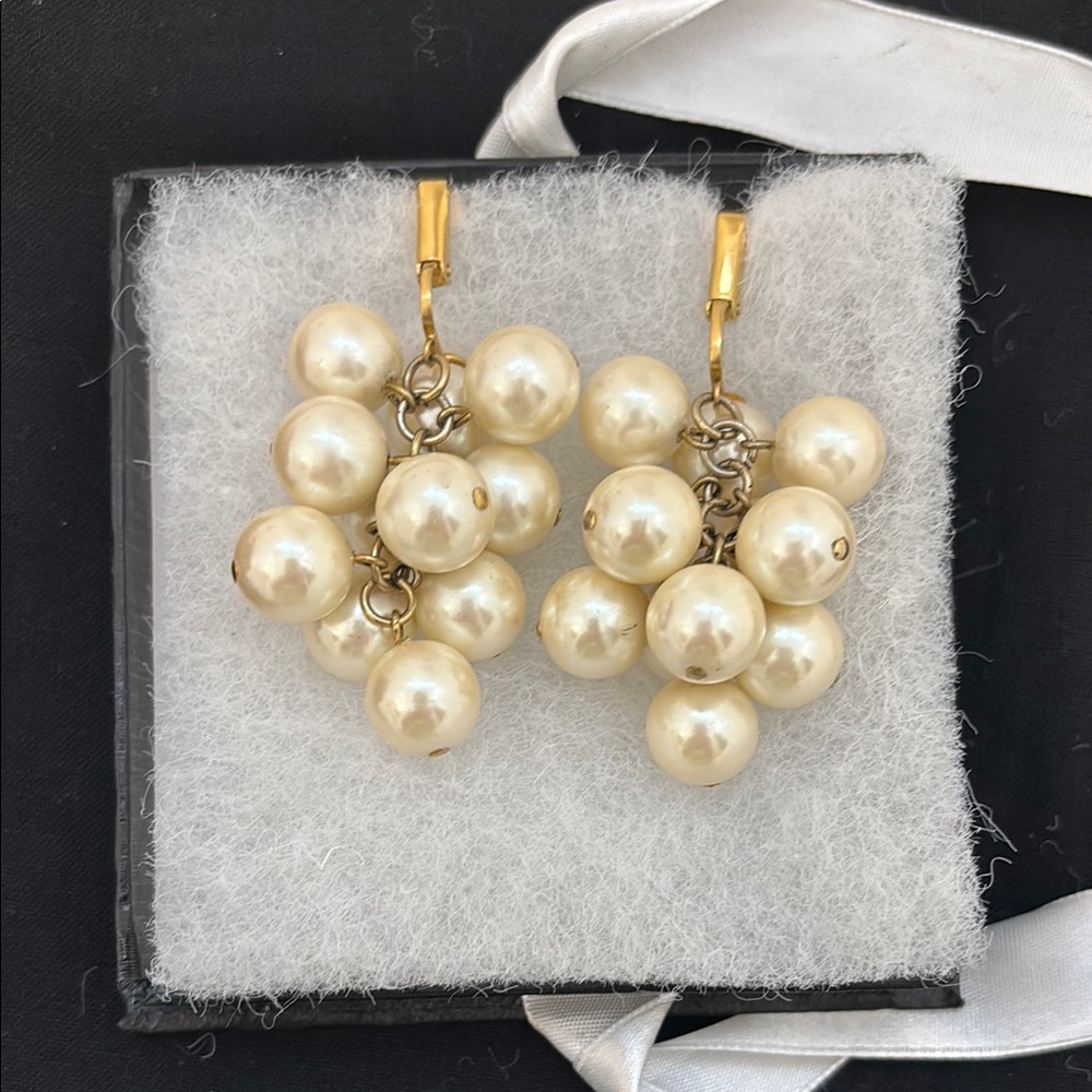 Classic Pearl Cluster Dangle Earrings - Ivory